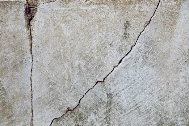 How Professional Plumbers Repair Slab Leaks Without Major Demolition